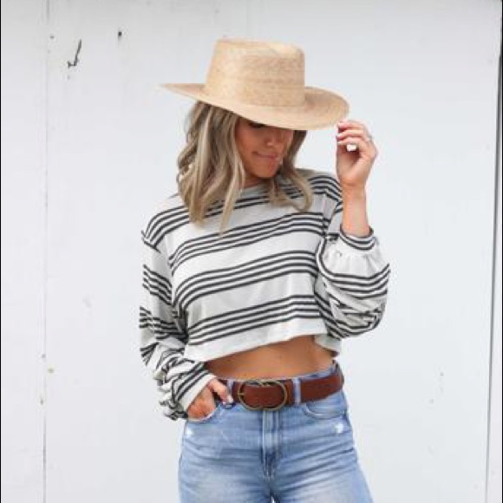 Long Sleeve Knit Crop
